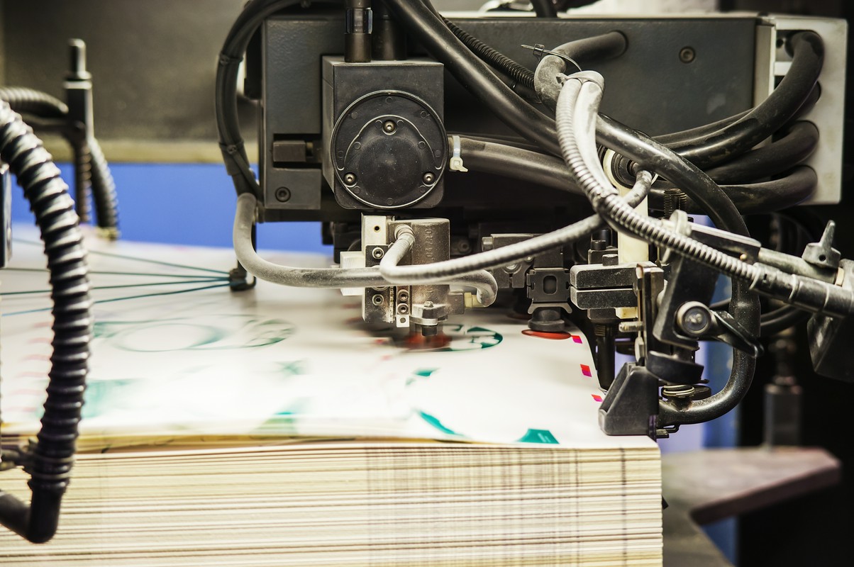 Fleksograficzny nadruk na opakowaniach kartonowych